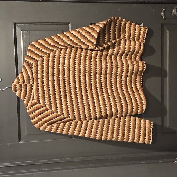 OGL Brown and Tan Turtleneck Sweater Classic Knit Design - Picture 3 of 5